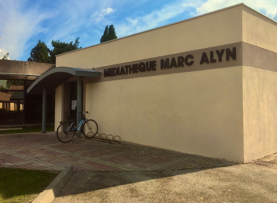 Façade de la médiathèque Marc-Alyn